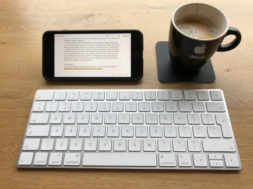 Feeling mobile: this blog post was created using an iPhone, a keyboard and some coffee! No PC!