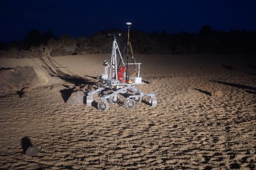 ESA's fast-moving Heavy Duty Planetary Rover (HDPR) at Teide (credit: ESA)