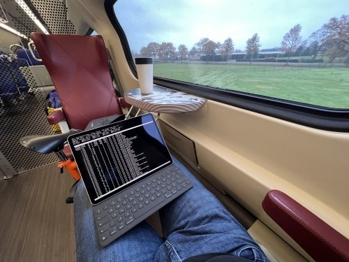 The 1h45m express ride is my chance to transform into a high-speed businessman, cruising at a decently-fast 140KM/h in my mobile office